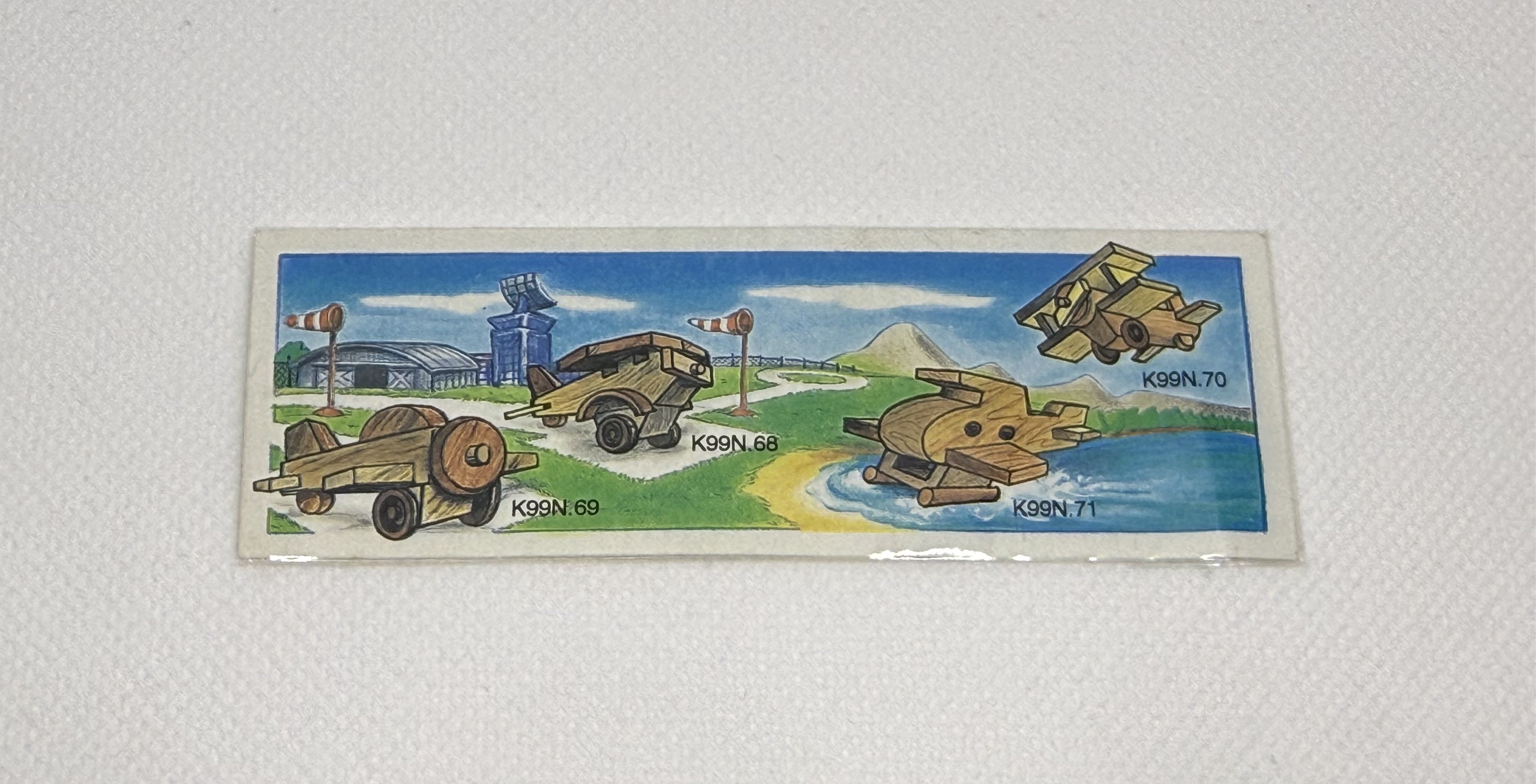 Aviones de Madera - Cartina